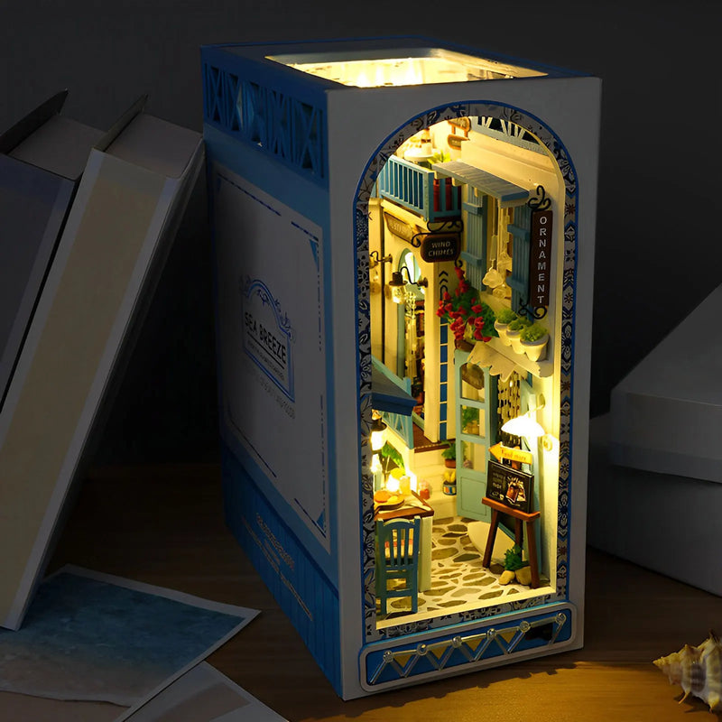 DIY Book Nook Kit – Warm Light