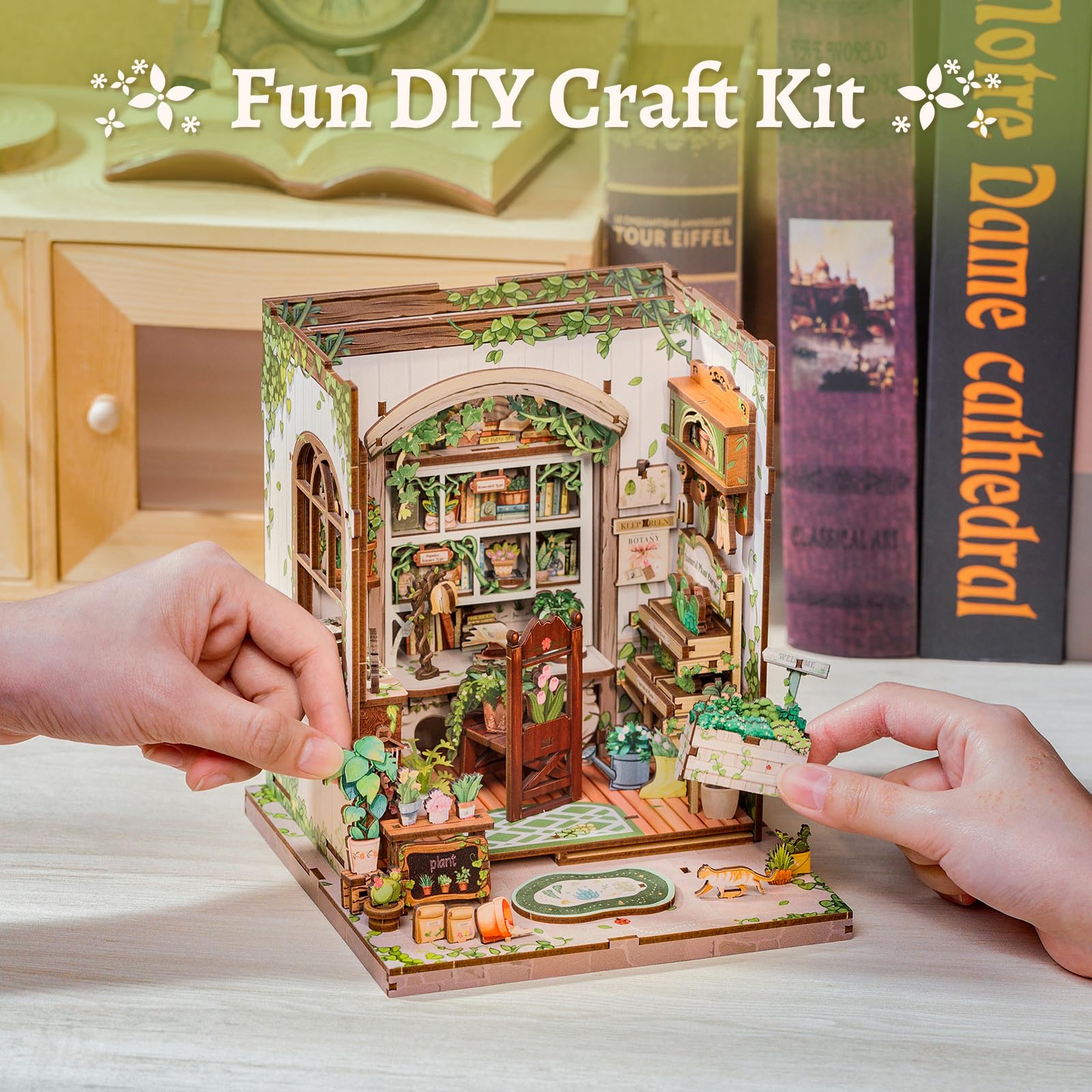 CUTEBEE Book Nook – Green Life Bookshop