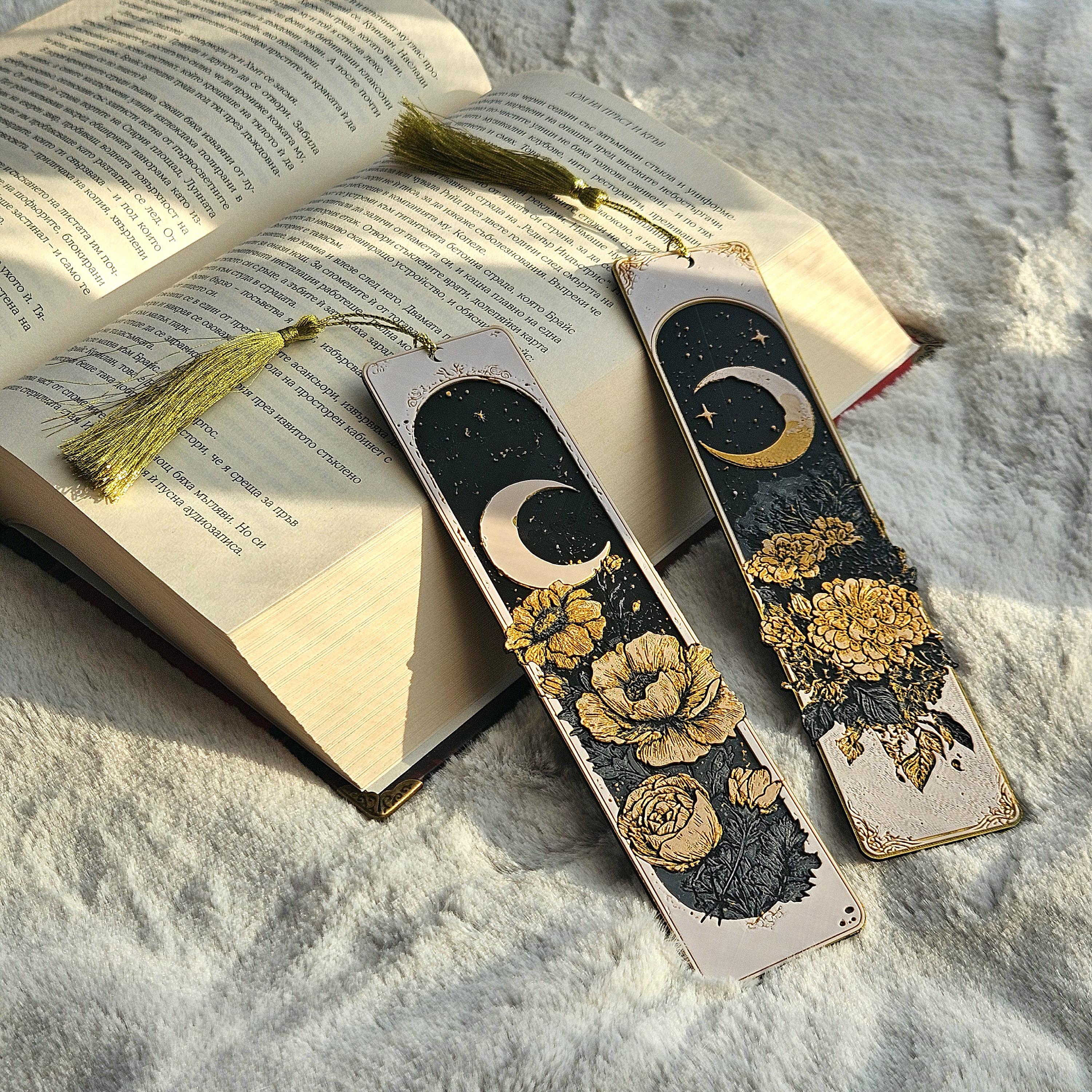 Dreamy Moons Bookmark Set